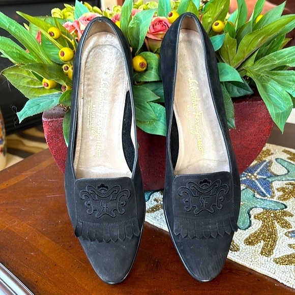 Salvatore Ferragamo Black Suede Leather Loafers Slip On Shoes Embroidered Logo - Picture 2 of 16
